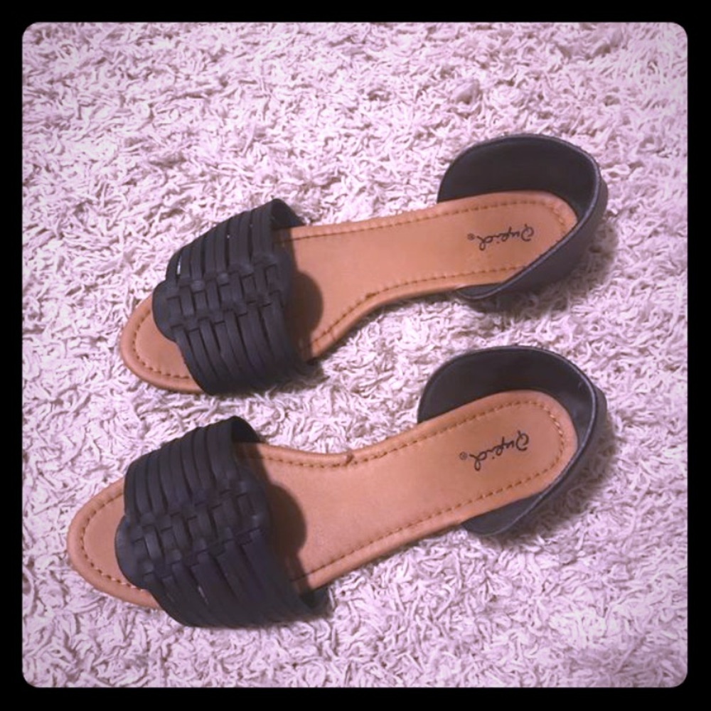 Black Sandals